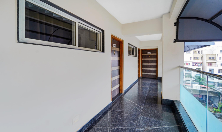 Public Area 3, Treebo Surya Comforts, 200 Mtrs From Kolhapur Railway Station, Kolhapur