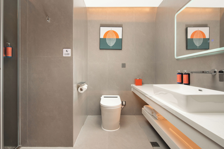 Bathroom 3, One Gem Hotel, Haikou