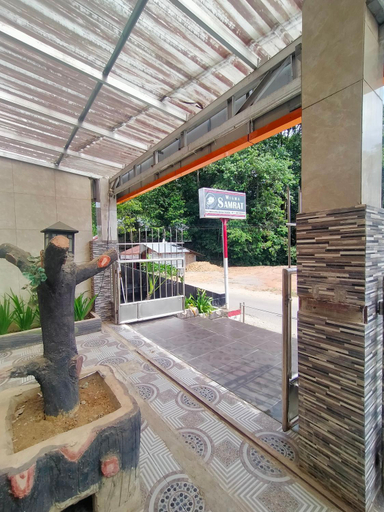 Others 3, Wisma Samrat, Tana Toraja