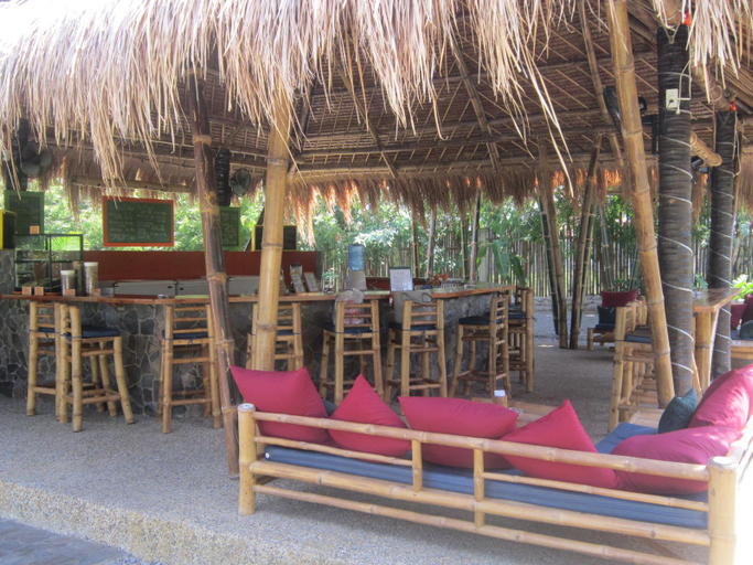 Public Area 3, Liquid Dive Resort, Dauin
