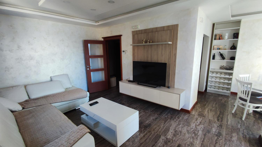 Others 5, Tivat Apartments