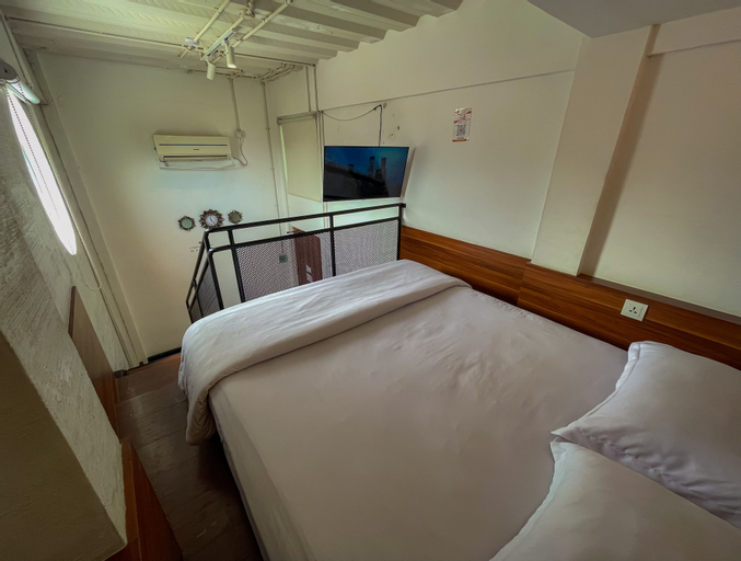 Bedroom 10