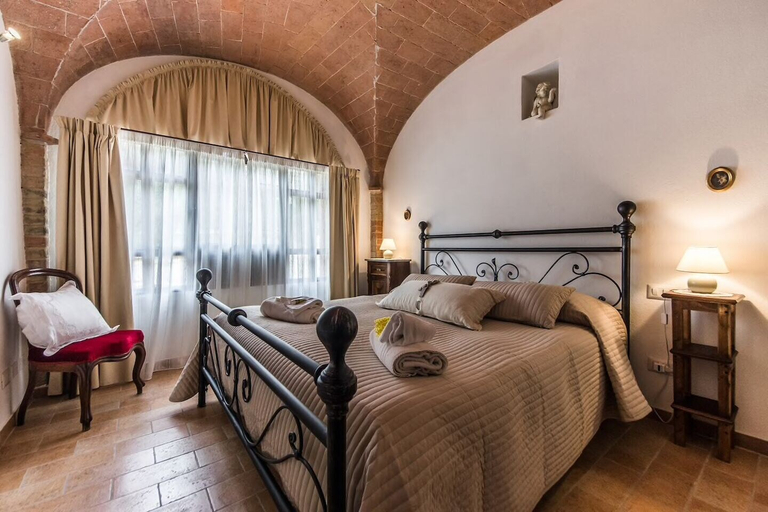 Bedroom 3, Villa Le Ripe Apartments, Florence