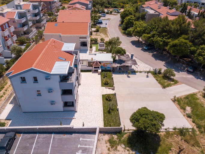 Others 5, LUNA Residence, Novalja