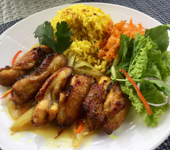 Food & Drinks 5, Emoha Dive Resort, Santander