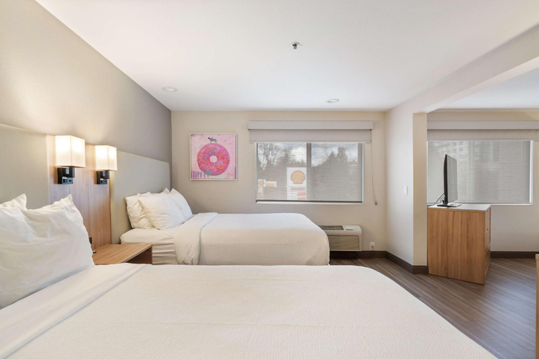 Bedroom 13