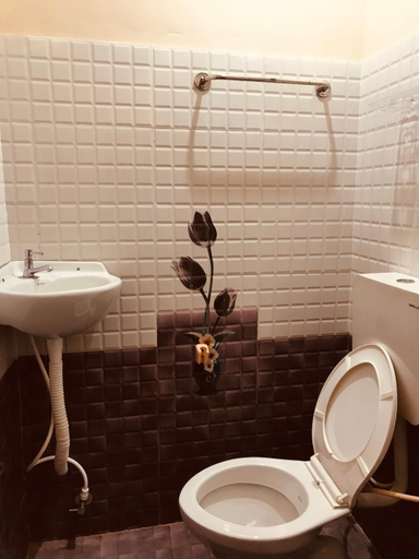 Bathroom 3, Rehoboth Home Stay, Kanniyakumari