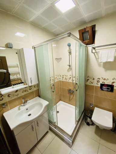 Bathroom 3, RENOVA OLD CiTY, Fatih