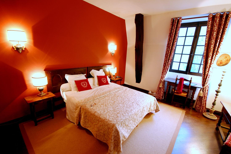 Bedroom 14