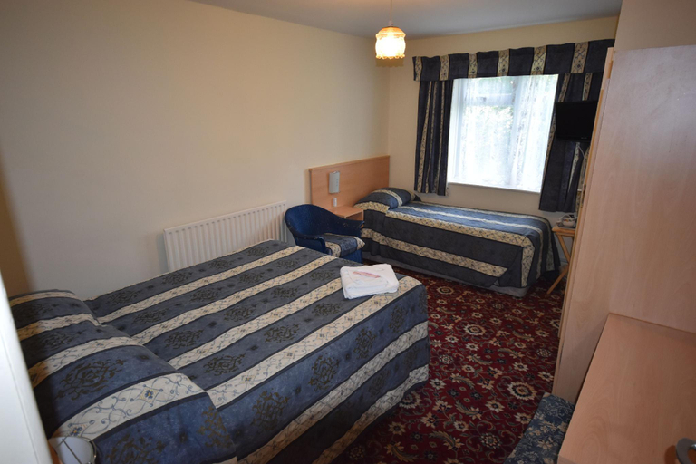 Bedroom 8