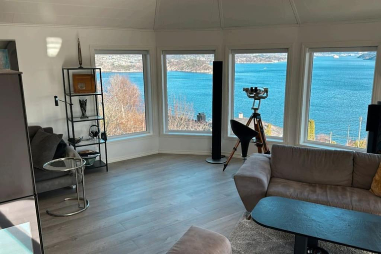 Others 2, 180 degrees seaview luxury house, Fjell