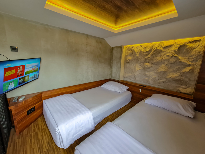 Bedroom 9
