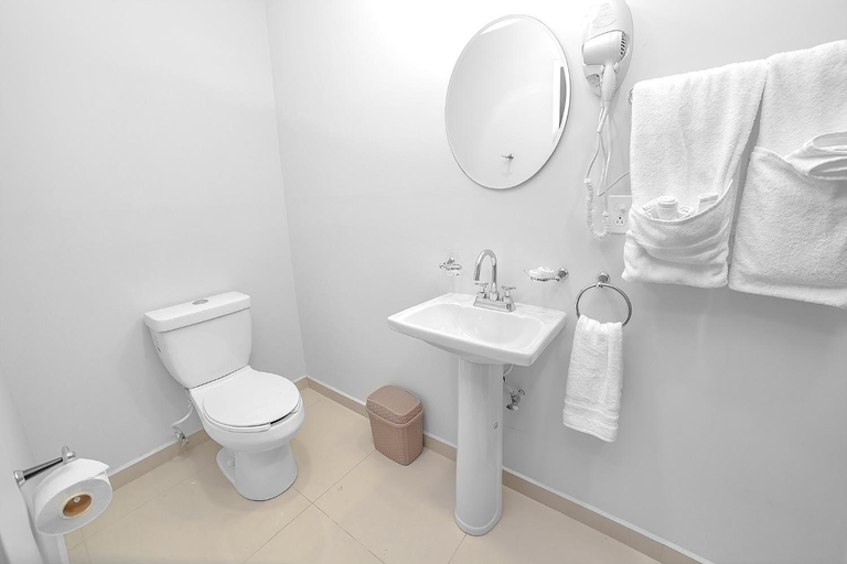 Bathroom 5, Arbol Suites, San Diego