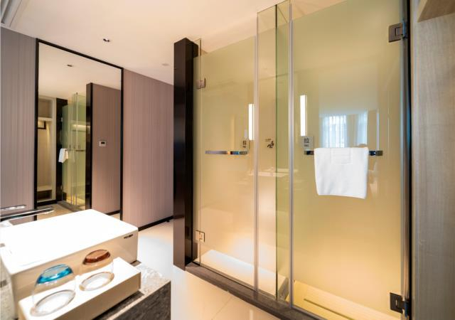 Bathroom 3, Echarm Hotel Guangzhou Changlong Shiqiao Metro Station, Guangzhou