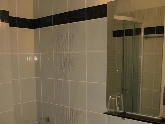 Bathroom, Esperanza Hotel, Epirus
