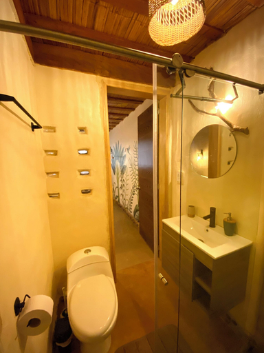 Bathroom 3, Aracari Ecolodge, San Carlos