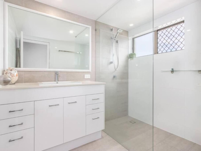 Bedroom 3, Ocean Interlude, Tweed - Tweed-Heads