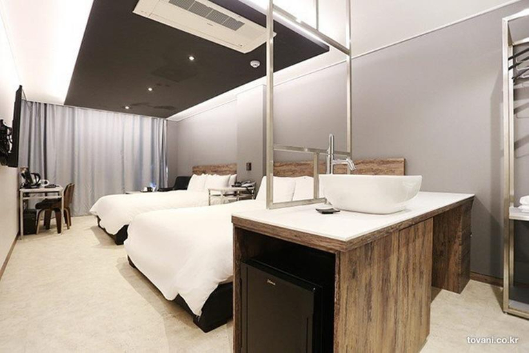Bedroom 2, Louis Hotel Gangneung Station Branch, Gangneung