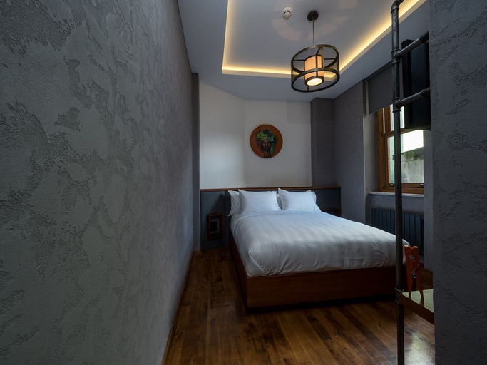 Bedroom 2, GalataCo Hotel, Beyoğlu