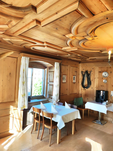 Others 4, Gasthaus zum Rathaus, Prättigau/Davos