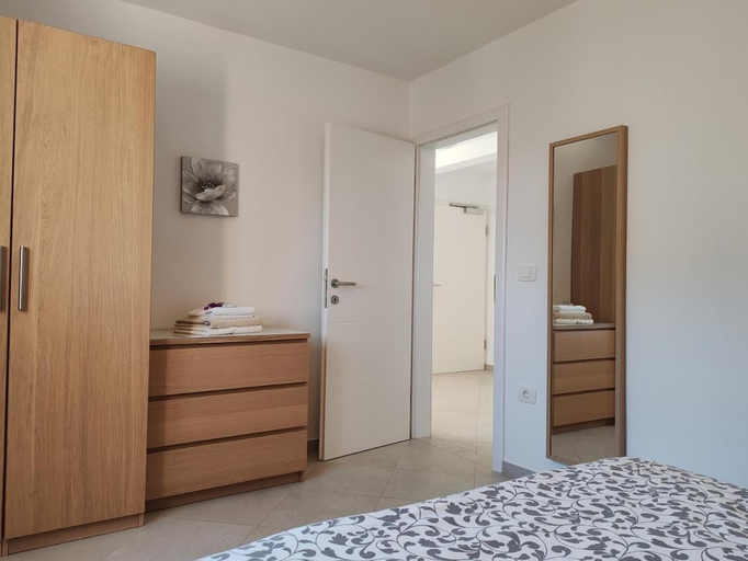 Bedroom 3, Apartments Oleander Lovrecica-residence with pool, Umag