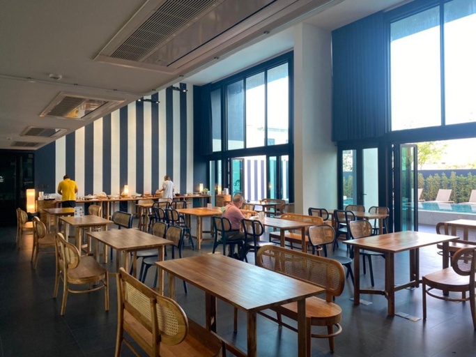 Food & Drinks 5, Blumonkey Hub & Hotel Chanthaburi, Muang Chanthaburi