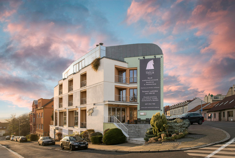 Exterior & Views 2, Hotel Troja, Praha 8