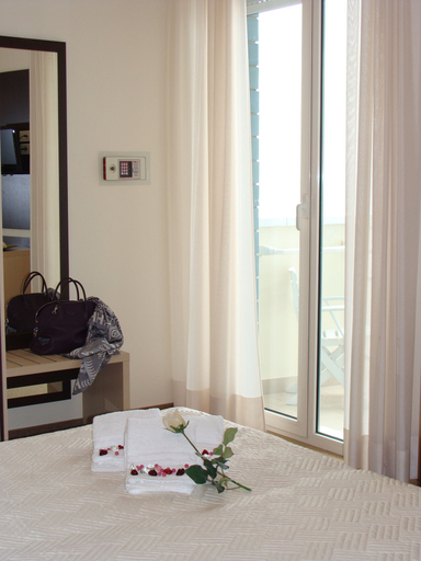 Bedroom 2, Daniel's Hotel, Rimini