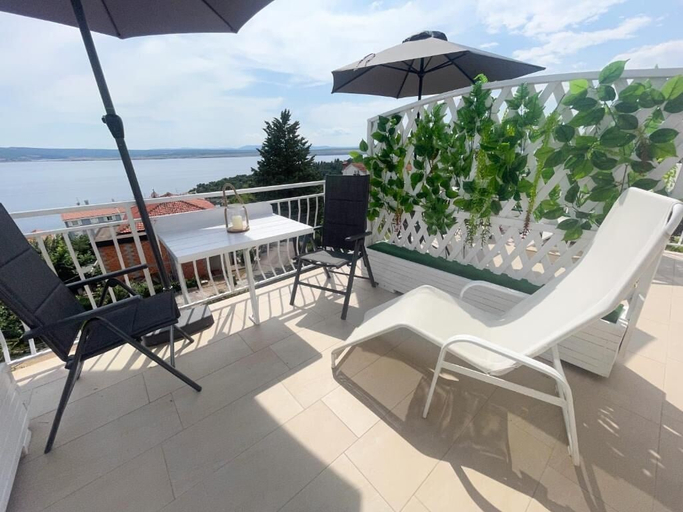 Others 5, Apartmani Florijan 2, Crikvenica