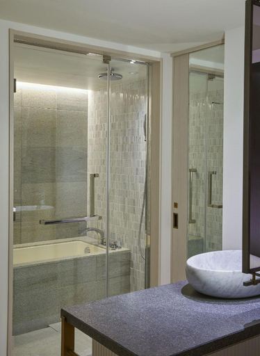 Bathroom 9