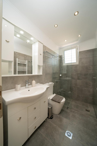 Bathroom 3, Dendra Apartments at Skala, Ionian Islands