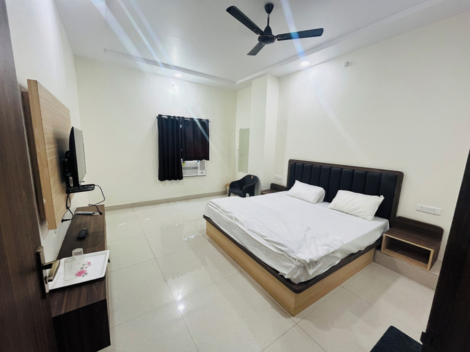 Bedroom 3, HOTEL RAJDEEP, Sehore