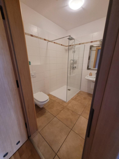Bathroom 3, Dworek Biesiadny, Poznań