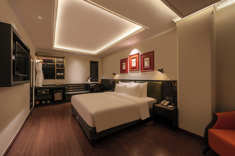Bedroom 8