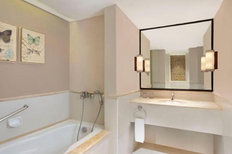Bathroom 4