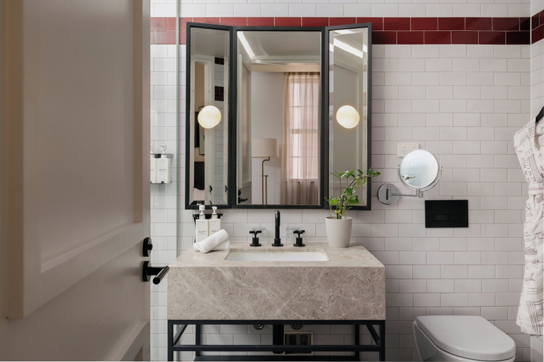 Bathroom 26