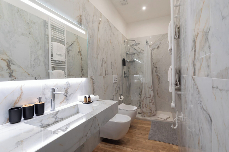 Bathroom 4, Esquilino Charming Apartment , Rome