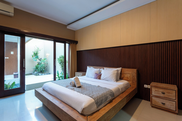 Bedroom 30