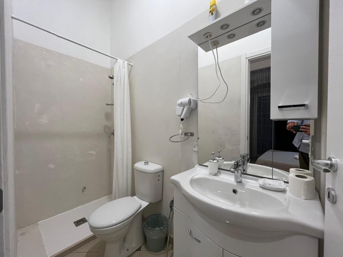 Bathroom 2, KiMia Home, centro, Bari