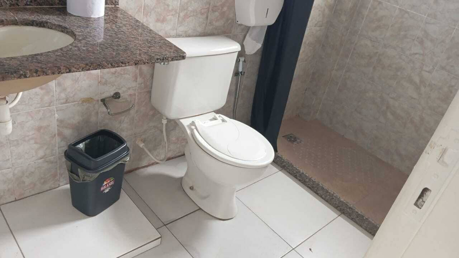 Bathroom 3, Apartamento Amarelinho, Rio de Janeiro