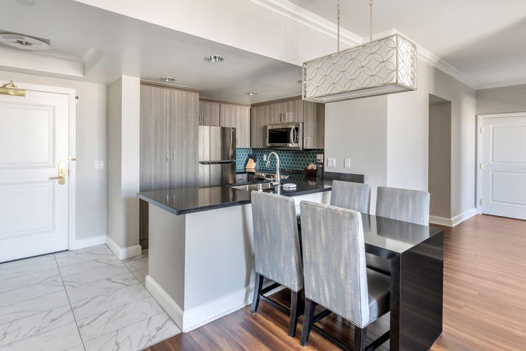 Dining Room 20