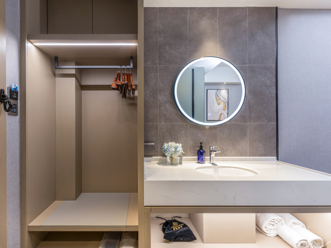 Bathroom 3, Starway Hotel Huzhou Deqing, Huzhou