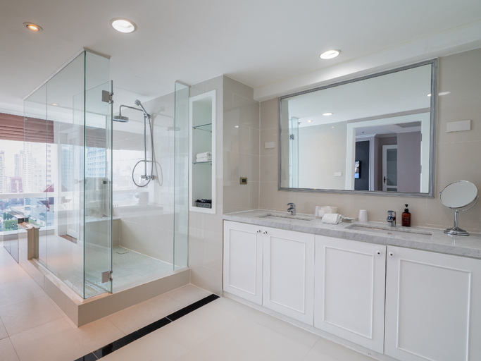 Bathroom 5