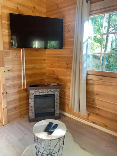 Others 5, Le Chalet avec jacuzzi privatif, Loiret