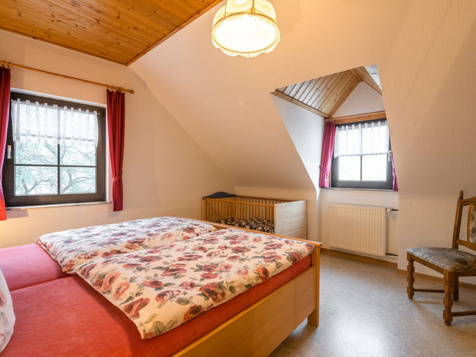 Bedroom 3, Eschfeld Sauna Apartment, Eifelkreis Bitburg-Prüm