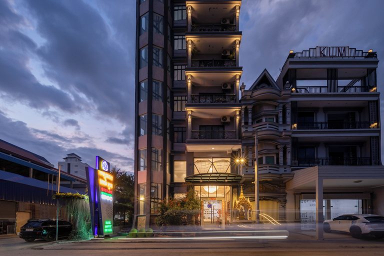 Exterior & Views 2, Hak Huot Hotel I, Ou Chrov