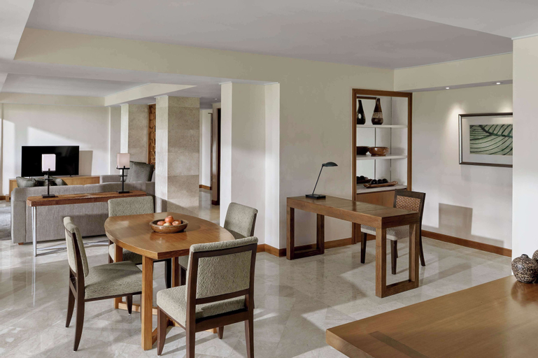 Dining Room 20