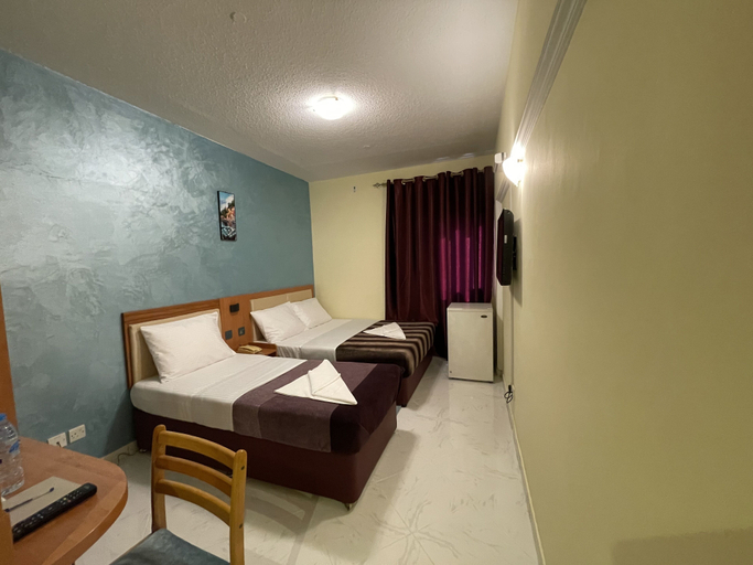 Bedroom 3, MOUNT SINA HOTEL BY AURA, Dubai
