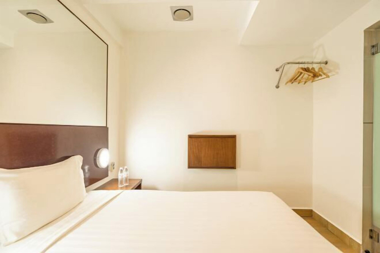 Bedroom 16