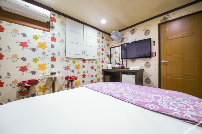 Bedroom 3, Sillim New Star, Gwanak
